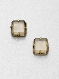 A simply chic piece with a faceted cube bead set in a goldtone setting. EpoxyGoldtone brassSize, about .59Post backImported 