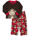 Cuddly dogs or funny monkeys, the animal prints on this Carter's pajama tee and pants set make it perfect for bedtime.