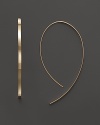 Elegant hoop earrings in 14K yellow gold from Lana.