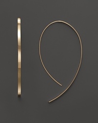 Elegant hoop earrings in 14K yellow gold from Lana.