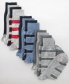 A blend of cotton, spandex, and polyester fabrics provide the ultimate hug for your foot. The Tommy Hilfiger logo accents the top of this 4 pack of striped and solid socks.