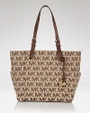 Vacation or day-about-town, this logo jacquard tote from MICHAEL ensures a stylish finish to your look.