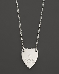 Wear Gucci close to your heart with this engraved necklace from the Trademark collection.