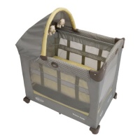 Graco Travel Lite Crib with Stages, Peyton