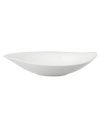 Fresh modern. Sheer white china in leaf form inspires naturally harmonious dining. A soft fluidity and radiant glaze give this collection of salad bowls quiet elegance and lasting appeal. From Villeroy & Boch's collection of serveware and serving dishes.