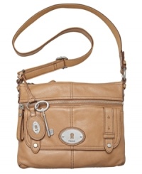 Get up and go with this organized leather crossbody by Fossil featuring silvertone lock and key accents. With plenty of pockets both inside and out, everything will be in its place and ready to go when your next adventure comes calling.