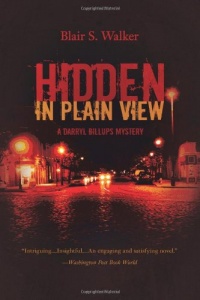 Hidden in Plain View (A Darryl Billups Mystery)