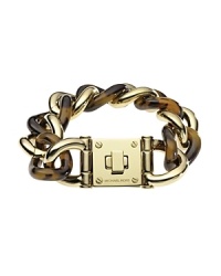 Timeless glamour is a hallmark of the Michael Kors brand. Make the look your new signature with this classically styled tortoise shell link bracelet, accented by a bold, gold-plated metal buckle.