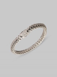 Chunky links are clasped with a glamorous pavé closure. Diamond, 0.30 tcw 18k white gold 7½ long Spring lock closure Made in Bali