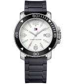 Suit up and head out with this go-everywhere sport watch by Tommy Hilfiger. Black silicone strap with faux link texture and round stainless steel case with white numerals at black bezel. White dial features applied silver tone numerals at twelve, three, six and nine o'clock, stick indices, date window, three hands an iconic flag logo. Quartz movement. Water resistant to 30 meters. Ten-year limited warranty.