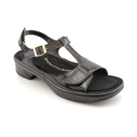 Drew Shoe Women's Willow Sandal