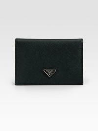 Textured saffiano leather design completed with an iconic logo accent.Six card slotsLeather3W x 5HMade in Italy