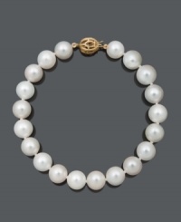 A traditional classic to last a lifetime. This beautiful bracelet features A+ Akoya cultured pearls (8-8-1/2 mm) with a 14k gold clasp. Approximate length: 7-1/2 inches.