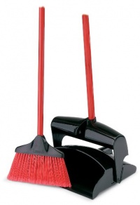 Libman Lobby Broom & Dust Pan (Closed Lid)