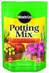 Miracle-Gro76278300 Potting Mix, 8-Quart