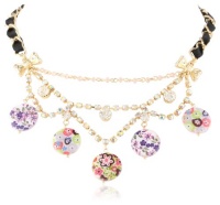 Betsey Johnson Mother of Pearl Flowers Mother of Pearl Flower Disc Necklace, 19