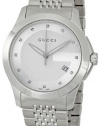 Gucci Men's YA126404 Gucci Timeless Watch