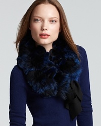 A sumptuous blend of fox and rabbit furs, this Fox Unlimited scarf offers plush perfection in an attention-grabbing hue.