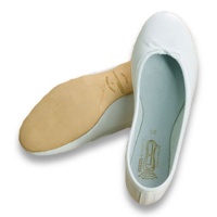 Size 5.5 US - BRIDESMAID LEATHER FLATS