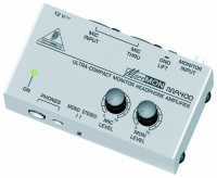 Behringer MA400 Monitor Headphone Amplifier