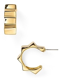 Spike it rich with this pair of Kenneth Jay Lane hoop earrings, cast in 22-karat gold plated metal.