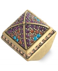 Natural wonder-inspired style from GUESS. This pyramid ring flaunts colorful glass accents in amethyst, smoky topaz and light Colorado hues. Crafted in gold tone mixed metal. Stretches to fit finger.