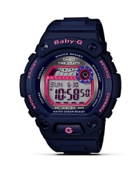 Make an athletic-inspired impression with this bold, digital watch from Baby-G. Coolly sporty with hard-wearing shock resistance, it's a total all-star.