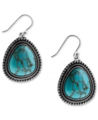 Look radiant with these gorgeous Lucky Brand turquoise earrings. Set in silver tone mixed metal. Approximate drop: 1-1/4 inches.