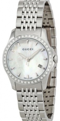 Gucci Women's YA126506 Gucci Timeless Watch