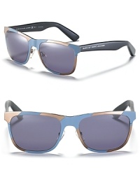 Take the stripe trend to your sunglasses in these ultra cool wayfarers from MARC BY MARC JACOBS.