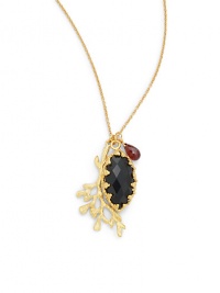 THE LOOKOnyx pendant with textured prong settingCurved branch detailGarnet accent 18k yellow goldplated brassHook claspTHE MEASUREMENTPendant length, about 1.5Length, about 18ORIGINMade in USA