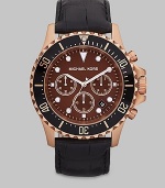 Crafted with precision and perfection, in brushed rose gold tone stainless steel with genuine, croc-embossed leather strap.Chronograph movementRound bezelWater resistant to 10ATMDate display at 5 o'clock Second handStainless steel case: 45mm(1.77)Leather braceletImported