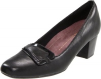 Clarks Women's Levee Delta Pump