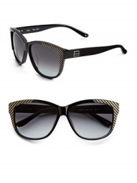 THE LOOKWayfarer style Angled stripes Acetate framesLogo accented temples UV protectionSignature case includedTHE COLORBlack with black gradient lensesORIGINMade in France