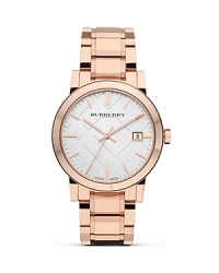 Rich rose gold tone lends a hit of luxury to this watch from Burberry. Crafted of stainless steel with a timeless design, it makes a classically styled impression.