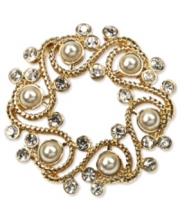 Regal and lovely, this golden wreath pin from Jones New York grabs attention with faux-pearls and glass accents. Crafted in gold tone mixed metal. Approximate length: 2 inches. Includes a gift box.