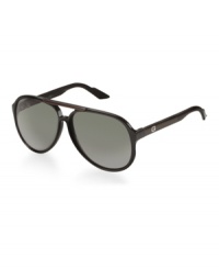 The Gucci brand represents the quintessence of luxury. Modern and sexy, it is an exclusive brand that reflects an elegant lifestyle. The sunwear collection uses only the highest quality materials and offers distinctive shapes enriched with historic icons that celebrate the House of Gucci.