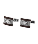 You're a sophisticated male who knows it's all in the details. Accent your wardrobe with modern cuff links by Emporio Armani that highlight the traditional eagle logo. Crafted in stainless steel mesh and brown leather.