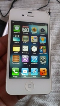 Apple Iphone 4 16gb White Unlocked