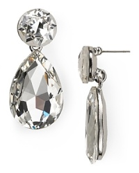 These glamorous Aqua earrings lend brilliance in a dressed-up, teardrop shape.