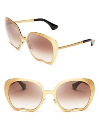 Be the apple of your own eye-and everyone else's-in these wittily chic Miu Miu sunglasses.