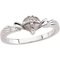 Elegant and Stylish Gift Wrapped Heart Chastity Ring in 14k White Gold ( Size 4 ), 100% Satisfaction Guaranteed.