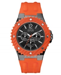 Catch some sun during your adventures with this sporty and versatile watch from GUESS.