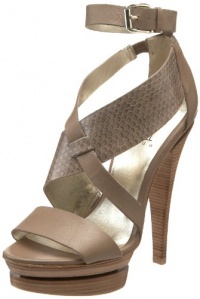 Pelle Moda Women's Franky Platform Sandal