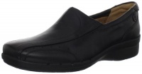 Clarks Women's Un.Clap Slip-On Loafer