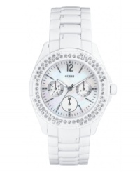 A luxe take on a minimalist timepiece look, by GUESS.