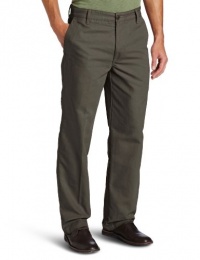 Dockers Men's Outdoor Khaki D3 Classic Fit Flat Front Pant