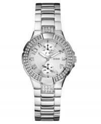 Fabulous fashion to wear everywhere: a dazzling GUESS watch.