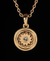 House of harlow Small Sunburst Pendant Necklace