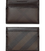 Add a touch of classic Burberry style with this handsome ID card holder patterned with the iconic signature check.